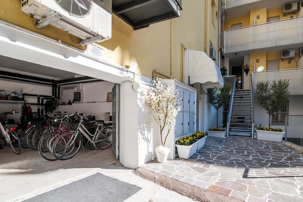 Residence Suisse Cattolica Exterior photo